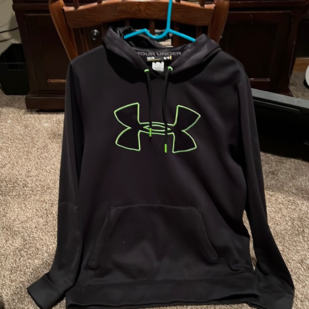 Under Armour Hoodie